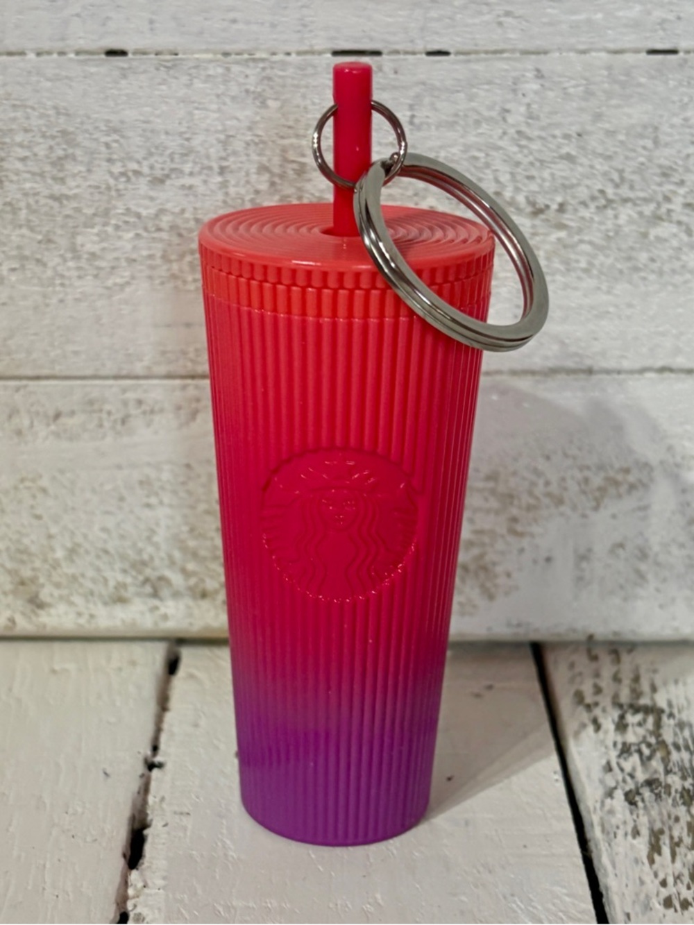 NWT Starbucks Pink to Purple Ombre Pleated Cold Cup Keychain